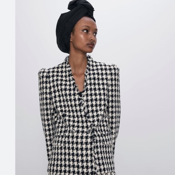 Zara Jackets & Blazers - Zara tweed blazer